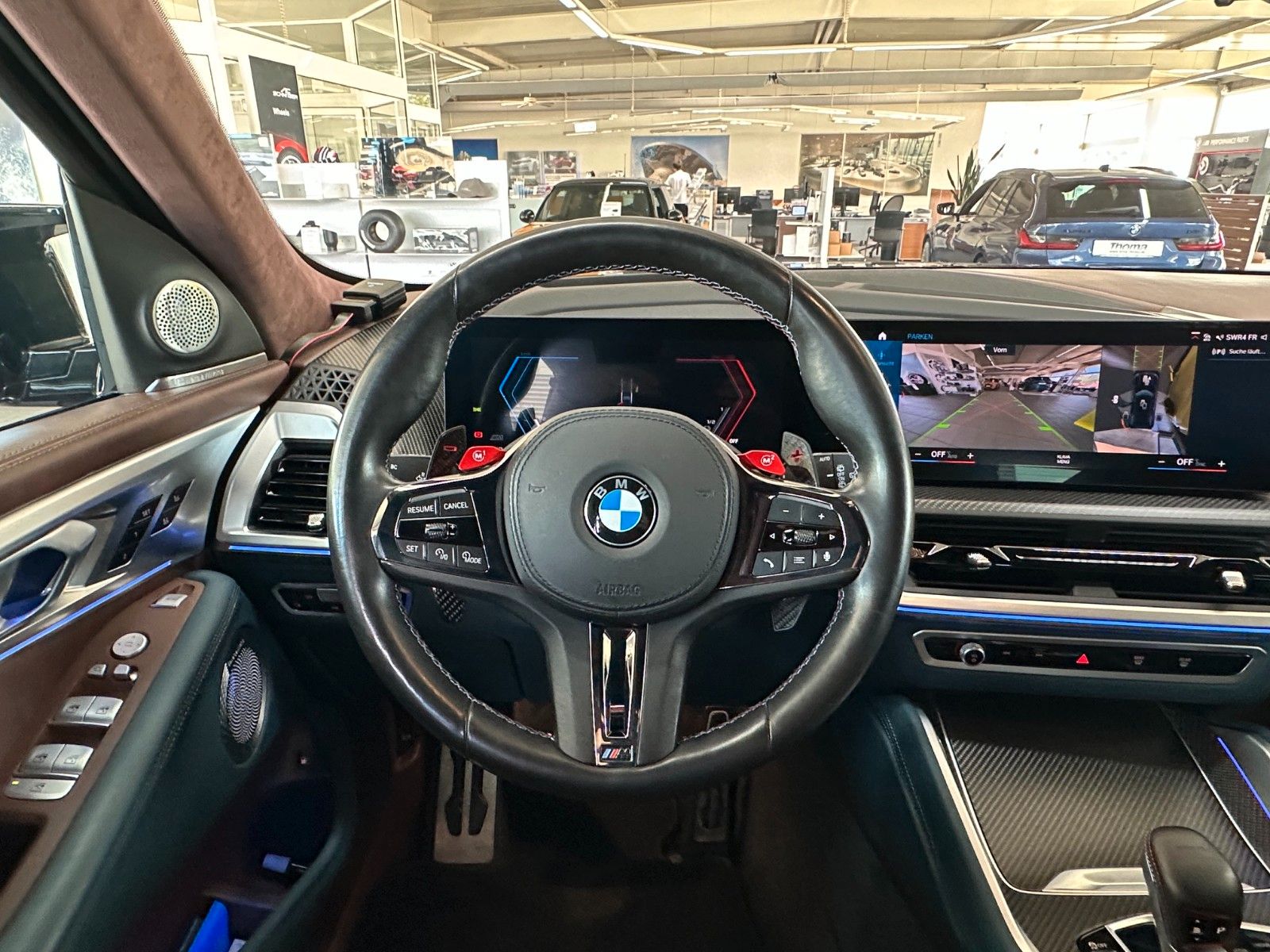 BMW XM 4.4 +Bowers/Wilkens +AHK +Multifunkt.sitze