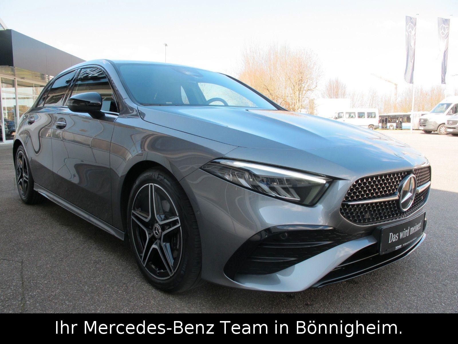 Mercedes-Benz A 180 AMG Line - Samsaru's Car Outlet
