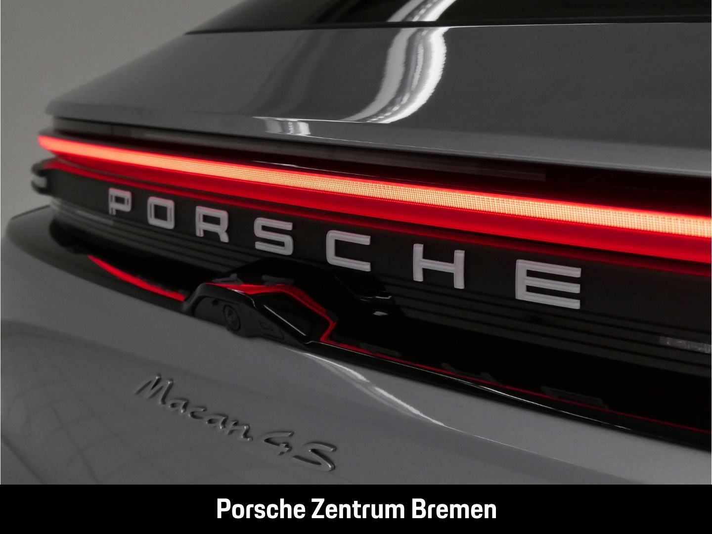 Porsche Macan 4S - Samsaru's Car Outlet