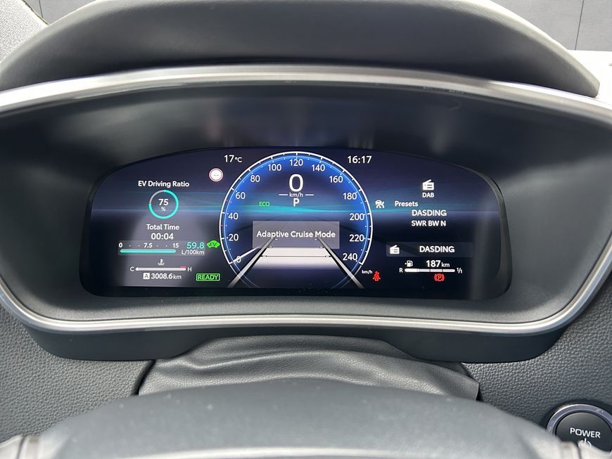 Toyota Corolla 2.0 Hybrid Touring Sports Team D