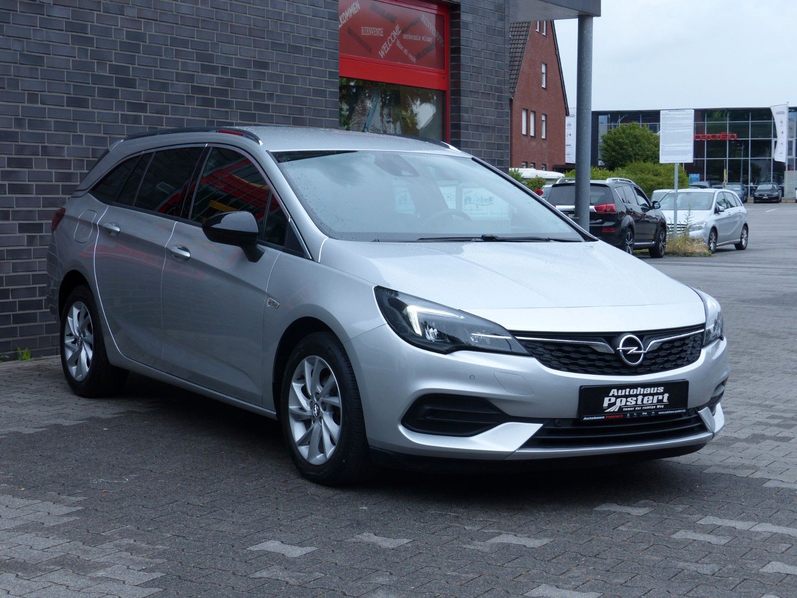 Opel Astra K Sports Tourer BusinessElegance - Samsaru's Car Outlet