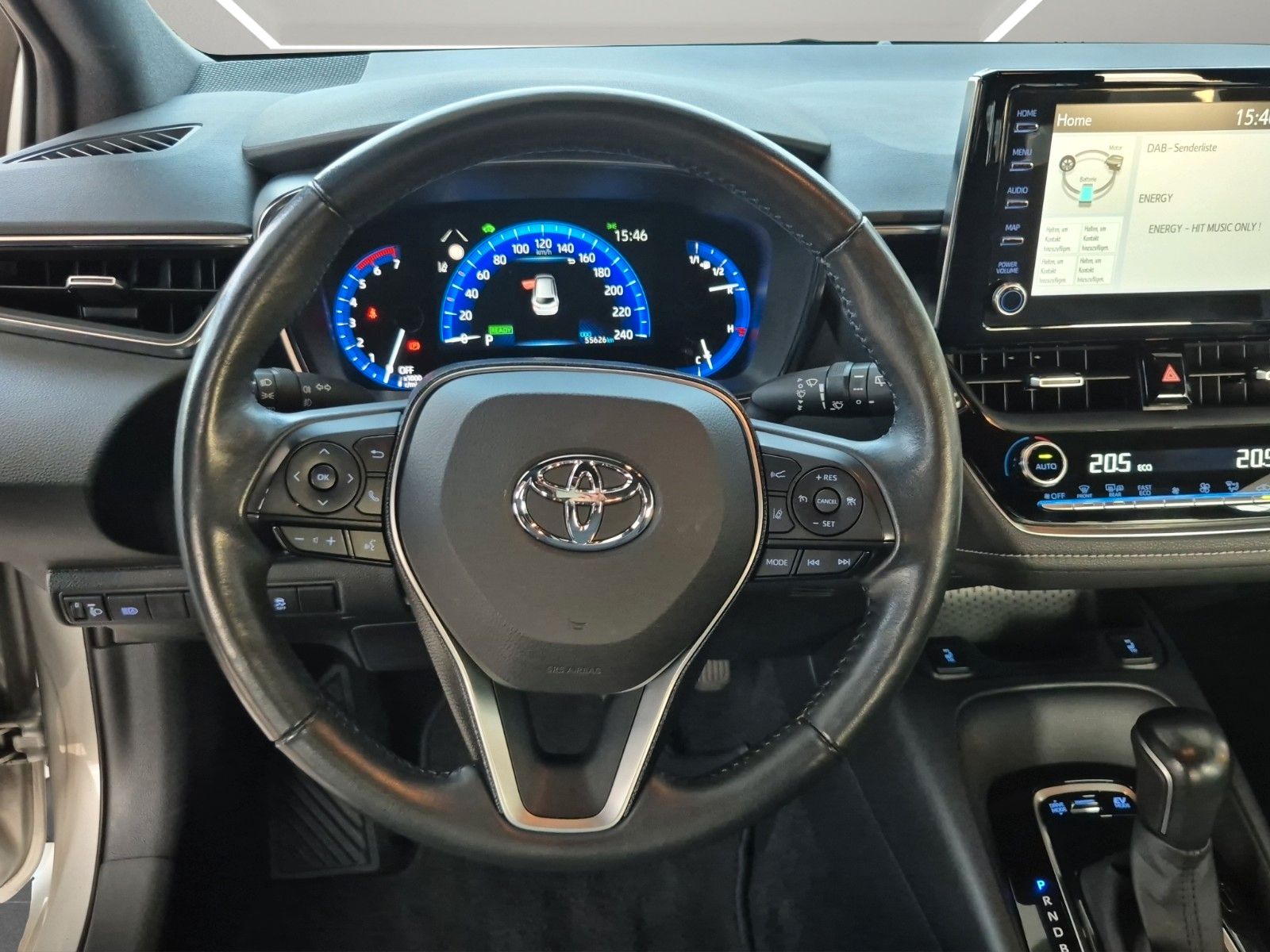 Toyota Corolla TS Business Kamera Carplay SHZ LED