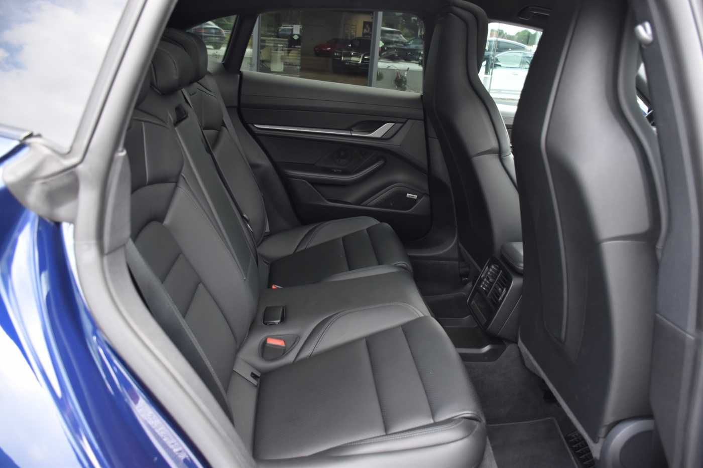 Porsche TAYCAN 4 Cross Turismo Pano Bose ACC