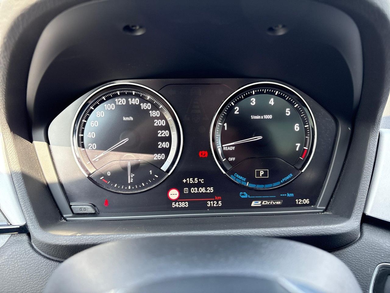 BMW X1 xDrive 25e - Samsaru's Car Outlet