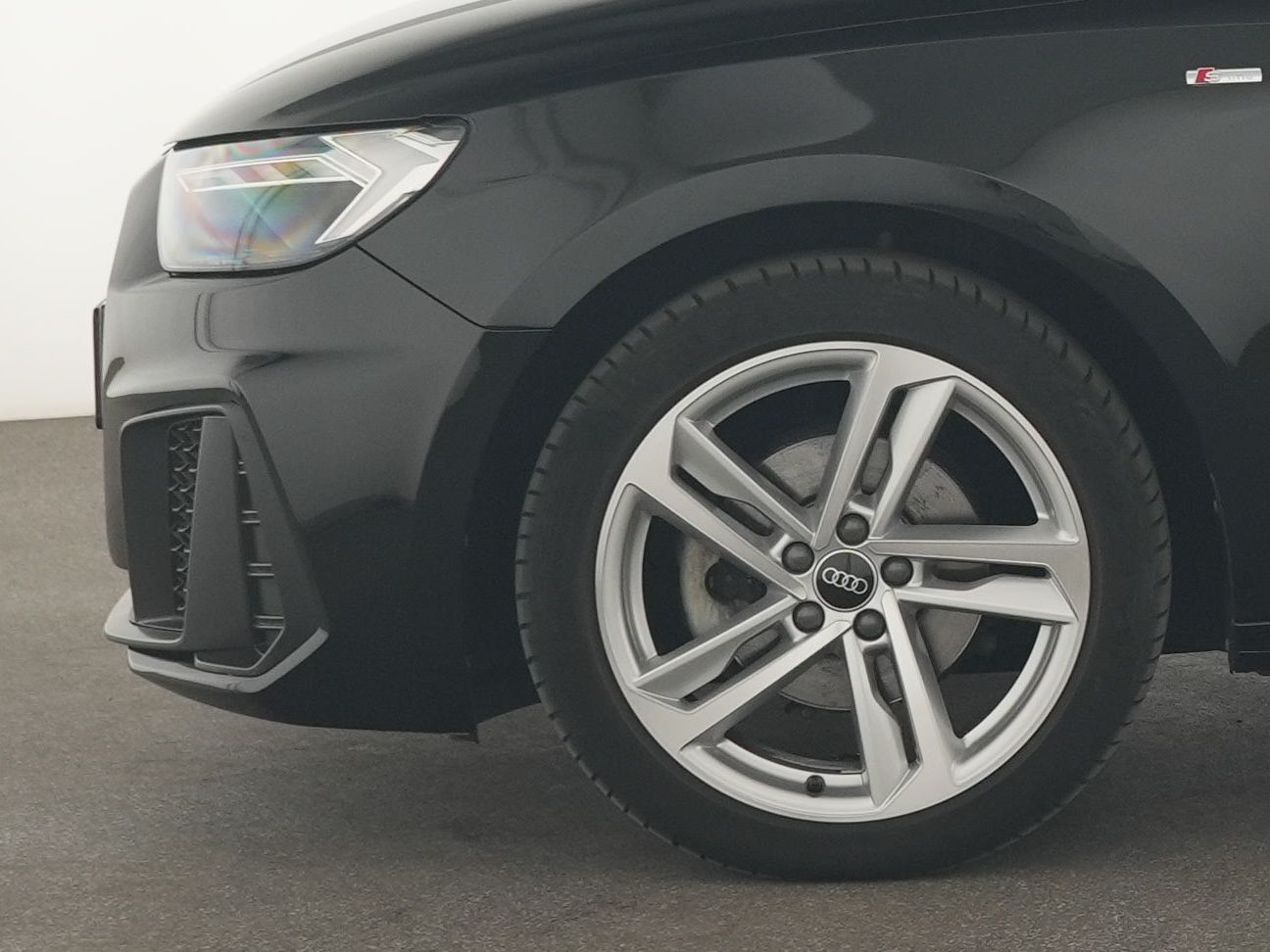 Audi A1 S-Line - Samsaru's Car Outlet
