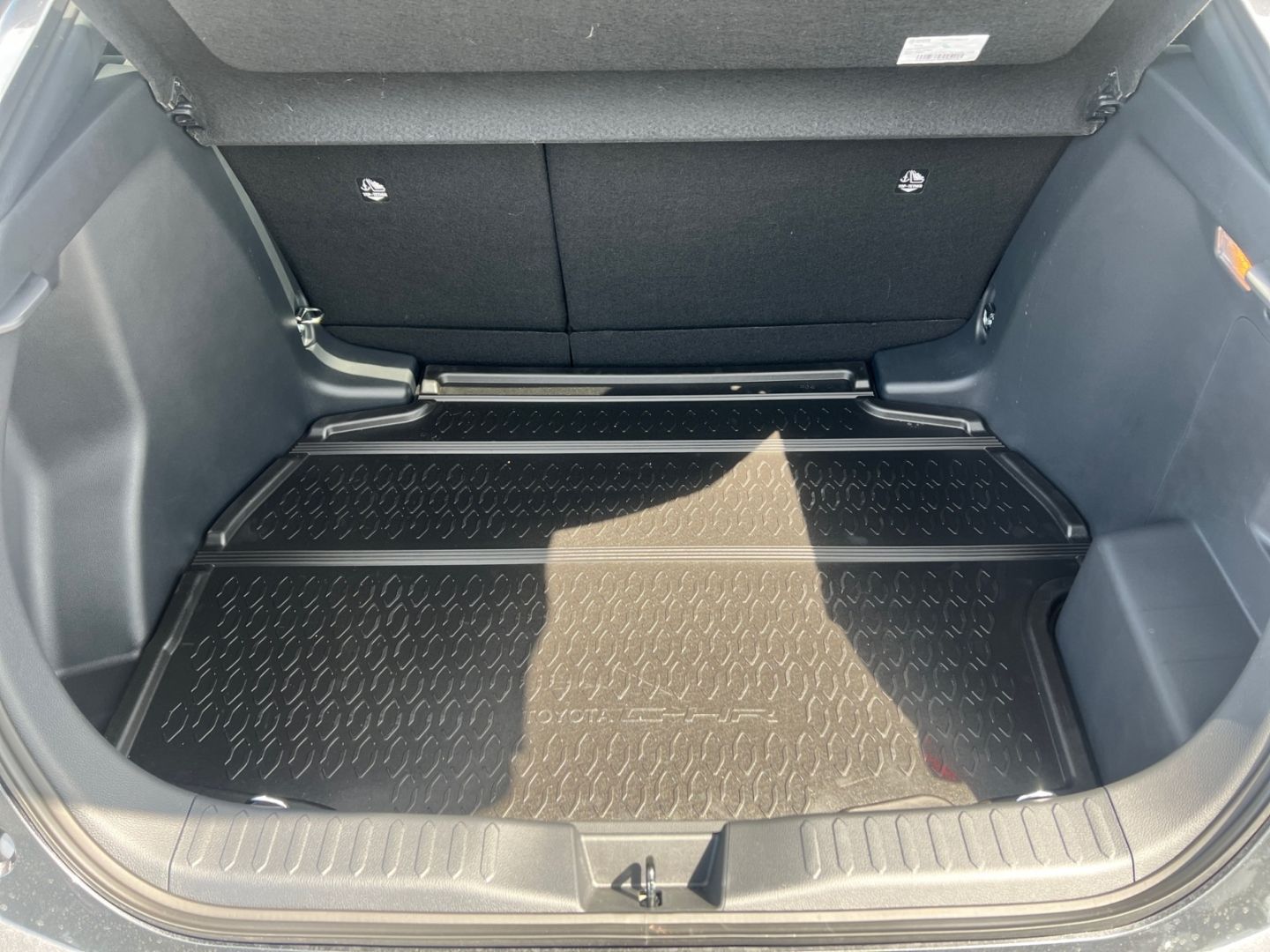 Toyota C-HR 2.0 Hybrid Teamplayer *1,99%*LED*ACC*CAM*SH