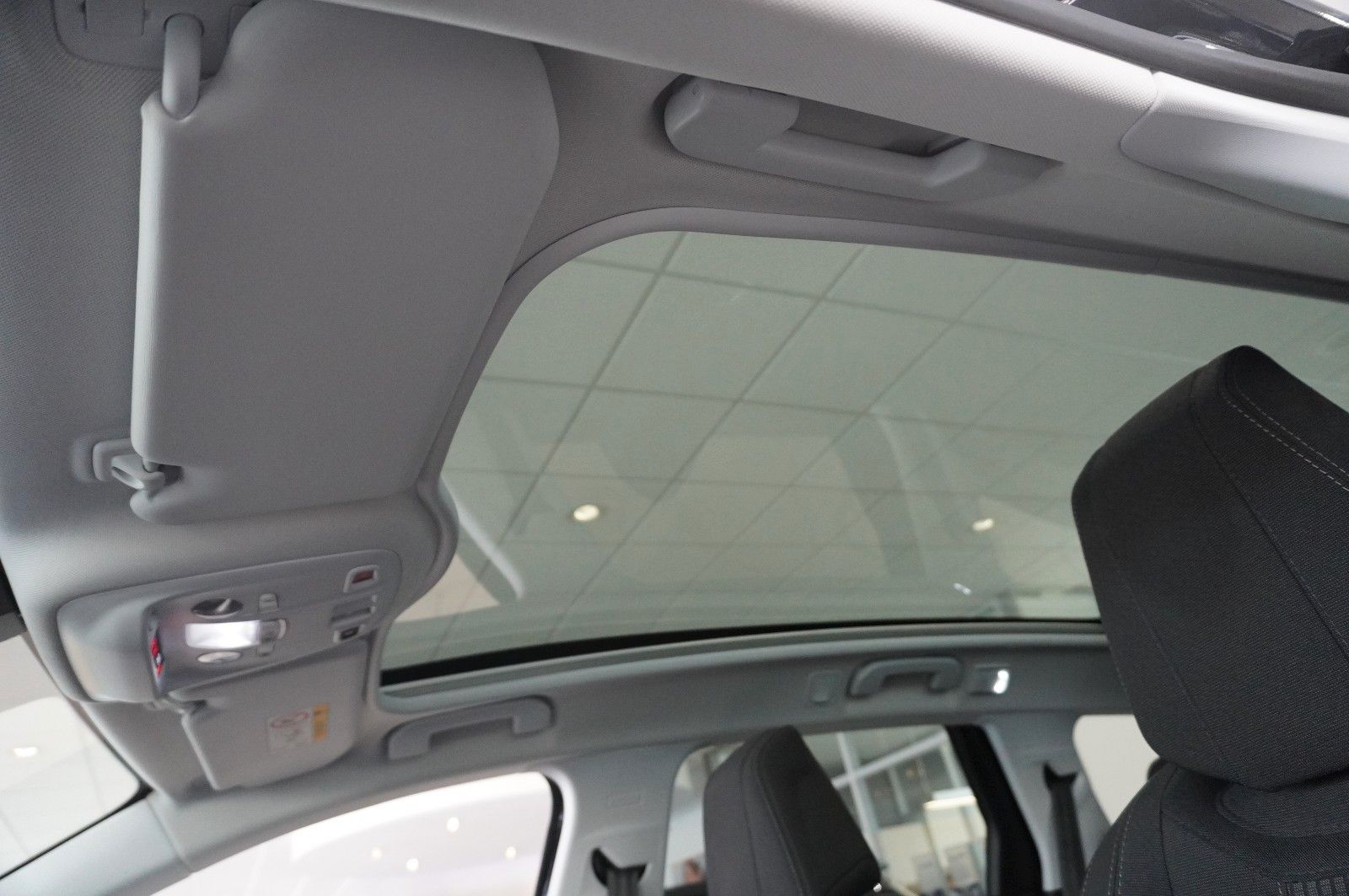 Peugeot 308 SW 1.5D ALLURE - Samsaru's Car Outlet