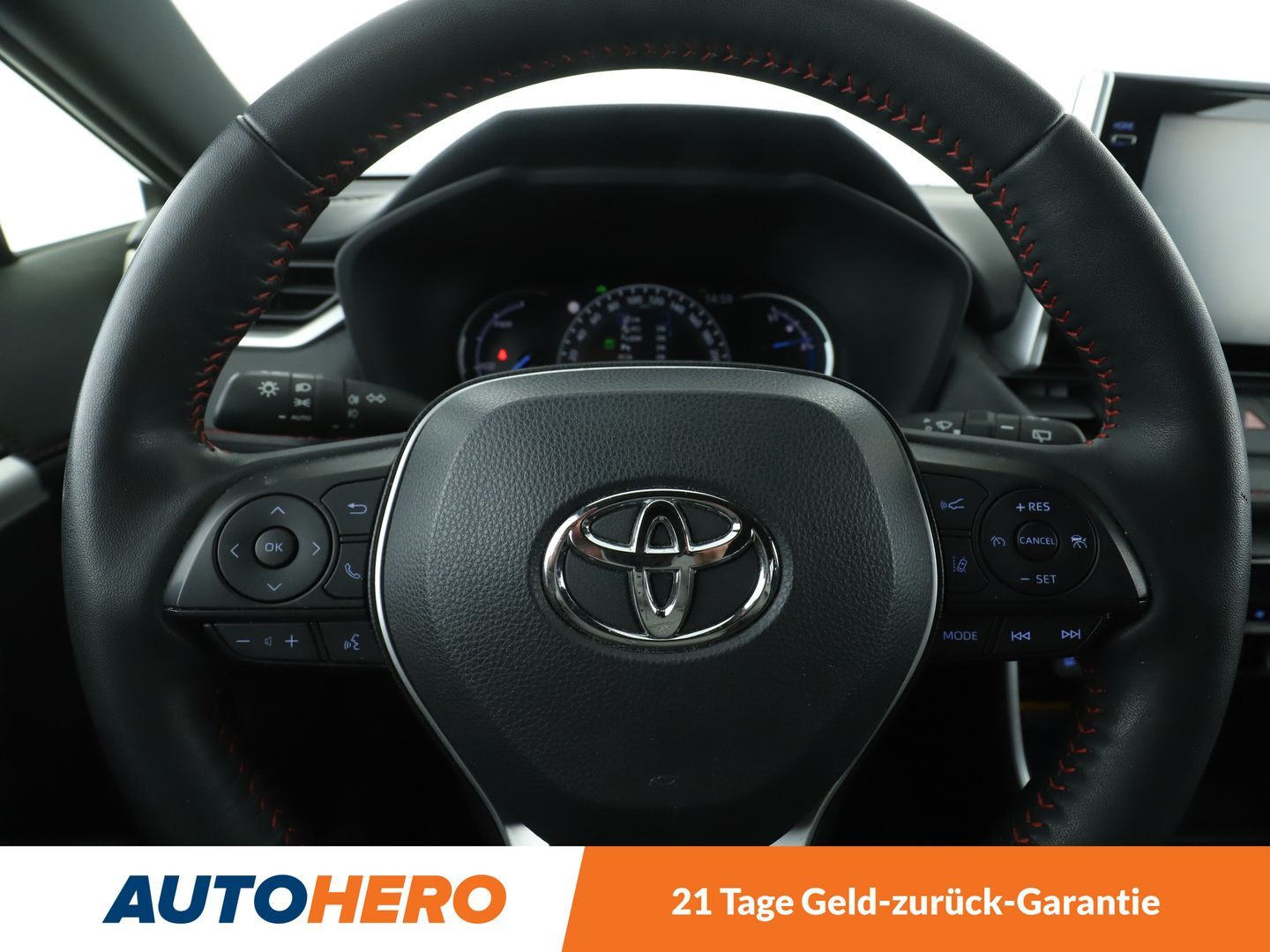 Toyota RAV 4 2.5 Hybrid 4x4 - Samsaru's Car Outlet