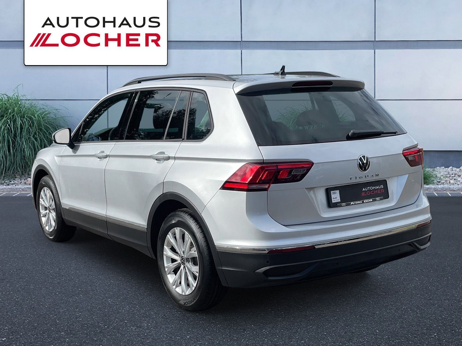 Volkswagen Tiguan Life 1.5 DSG - Samsaru's Car Outlet