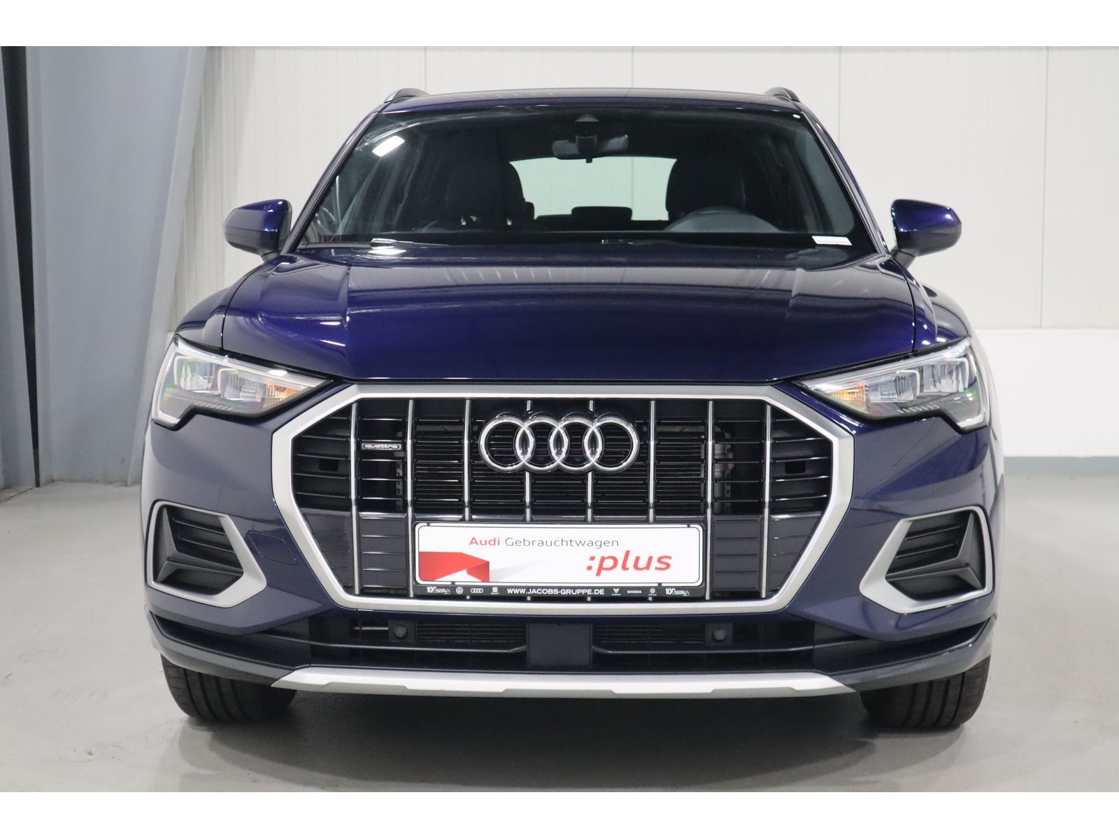 Audi Q3 40 TDI quattro advanced - Samsaru's Car Outlet