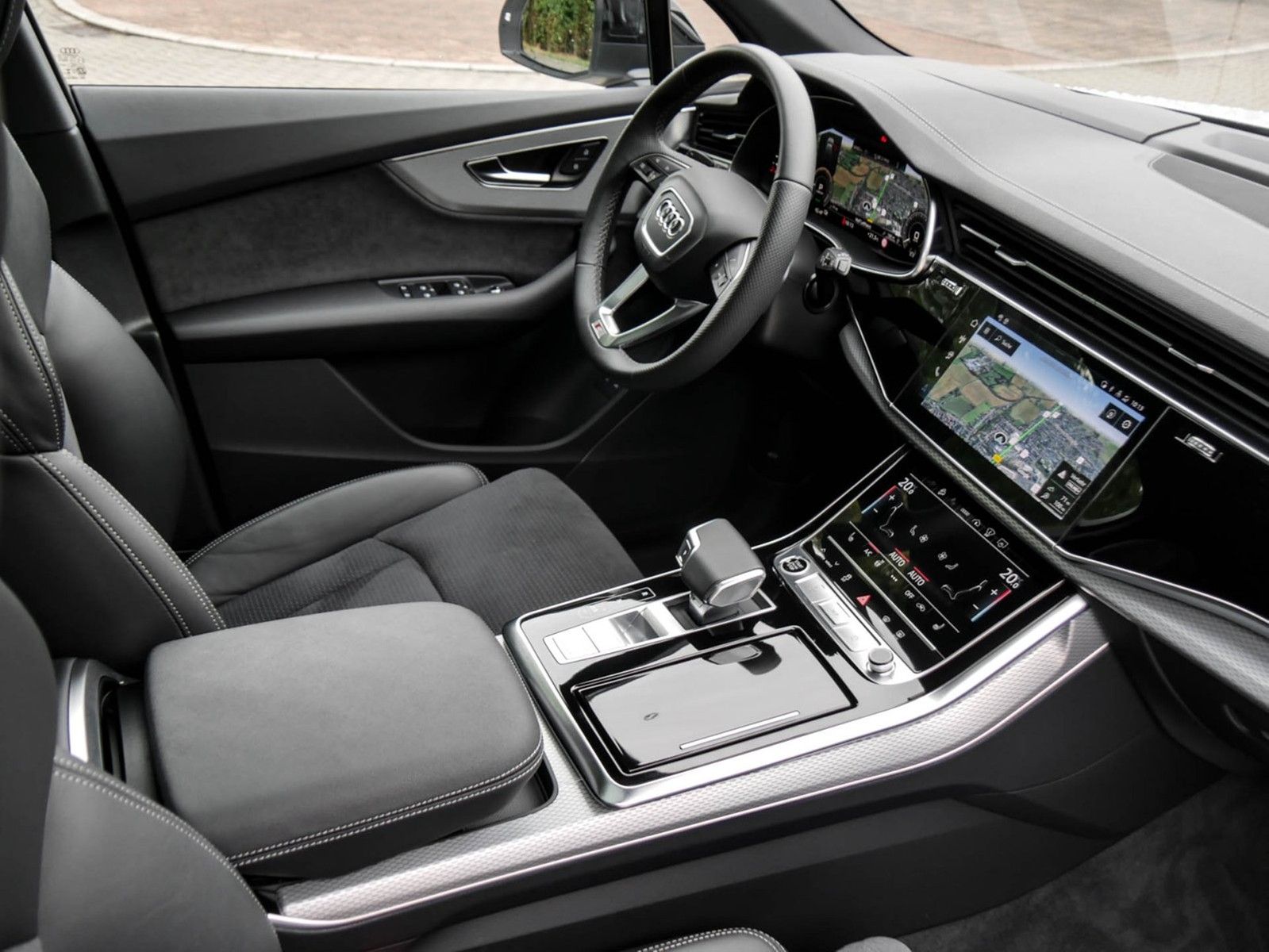 Audi Q7 60 quattro HYBRID S LINE PANO AHK 360CAM LM21