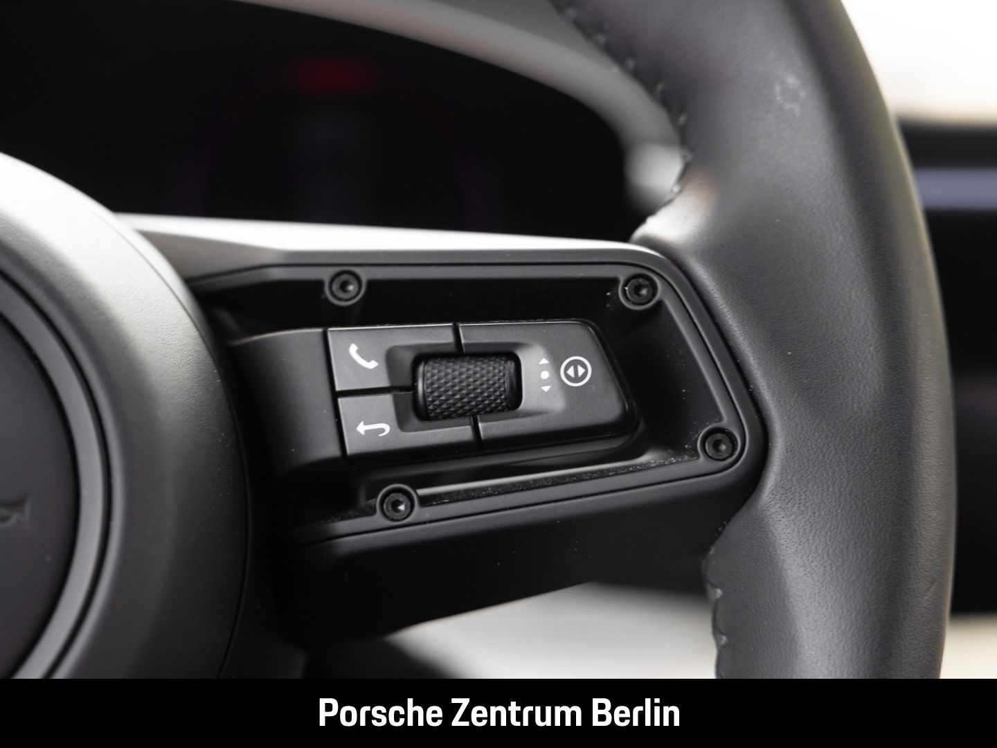 Porsche Macan 4S LED-Matrix Burmester InnoDrive Panorama