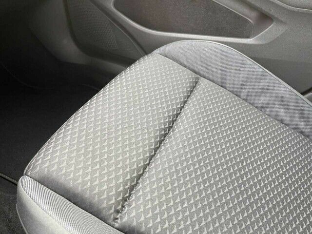 Volkswagen Golf VIII United 1.5 eTSi DSG - Samsaru's Car Outlet