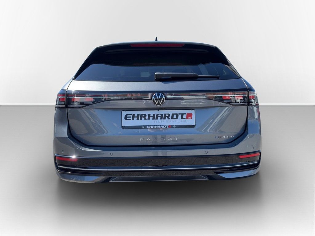 Volkswagen Passat Variant 1.5 e-Hybrid DSG Elegance DCC IQ-