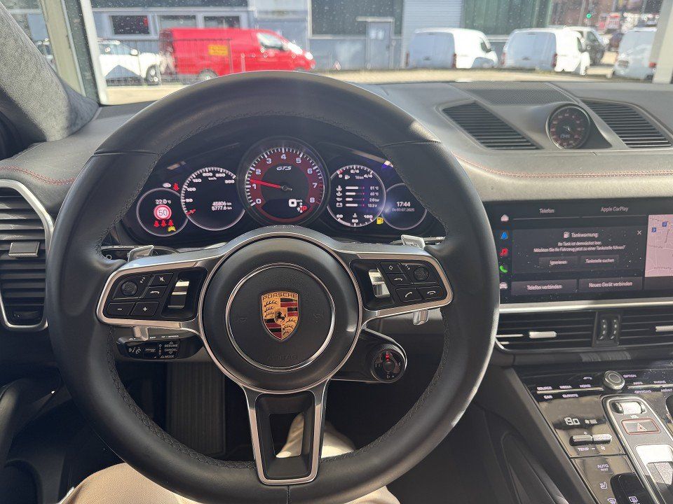 Porsche Cayenne Coupe GTS HEAD-UP+BOSE+AHK+PANO+SPORT-AG