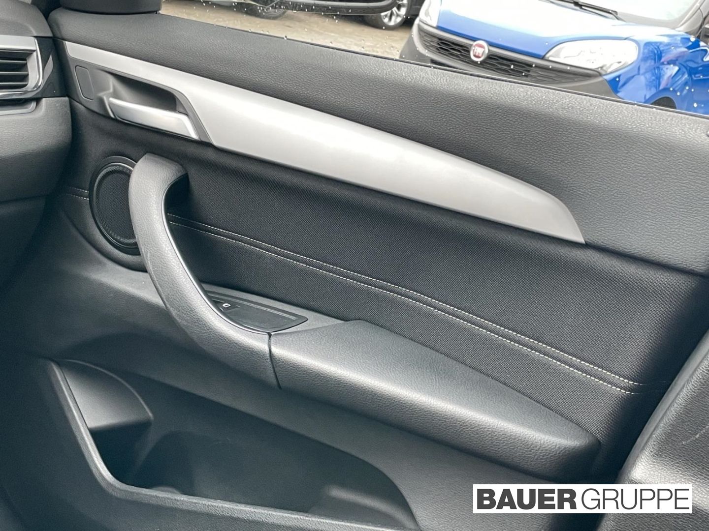 BMW X1 xDrive25e Memory Sportsitze Komfortzugang - Samsaru's Car Outlet