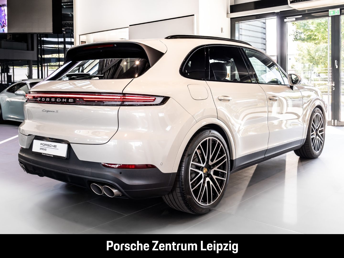 Porsche Cayenne S 22Zoll Luft ACC AHK 360Grad Panorama