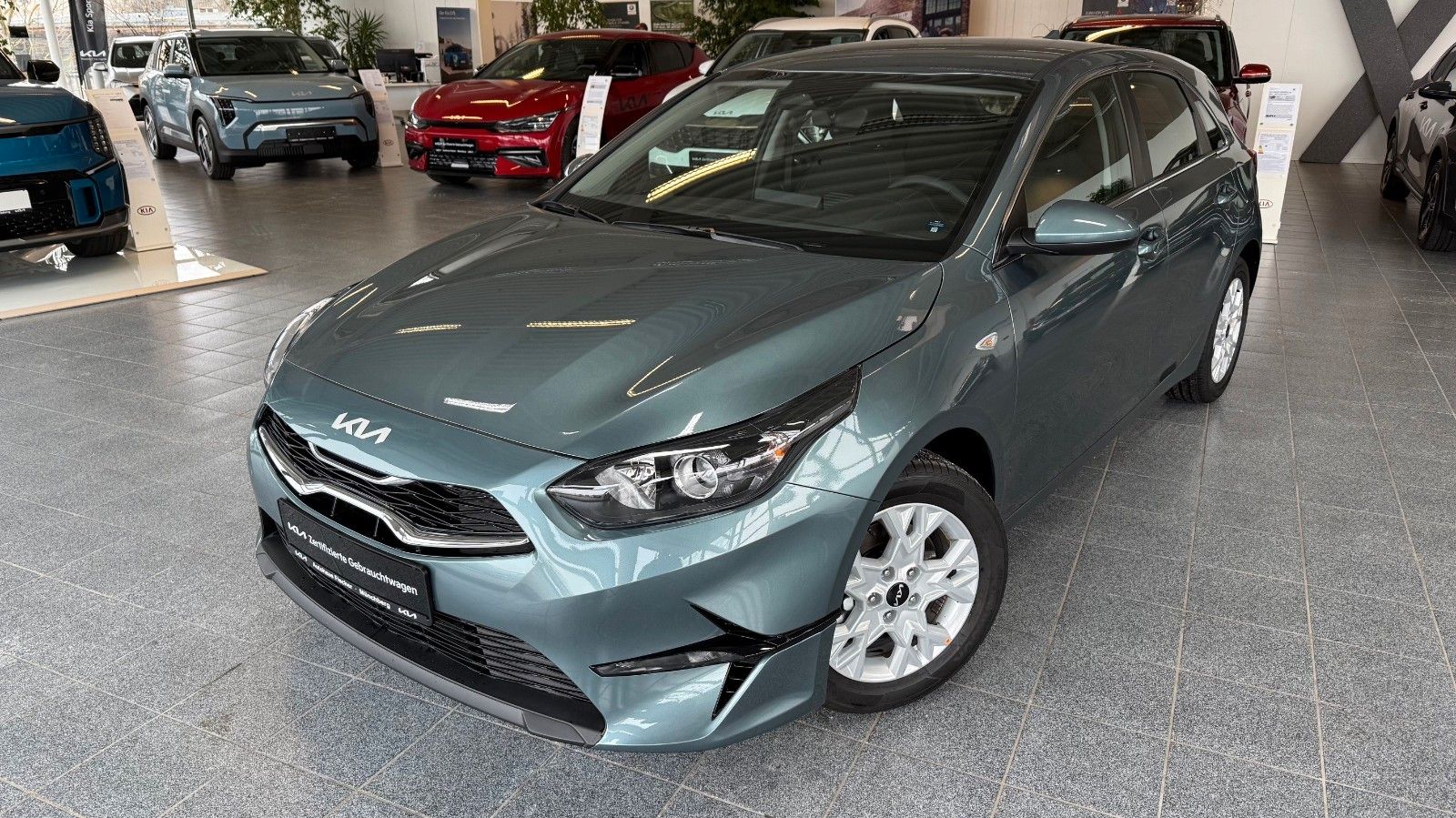Kia Ceed 1.0T-GDI 100 PS Vision - Samsaru's Car Outlet