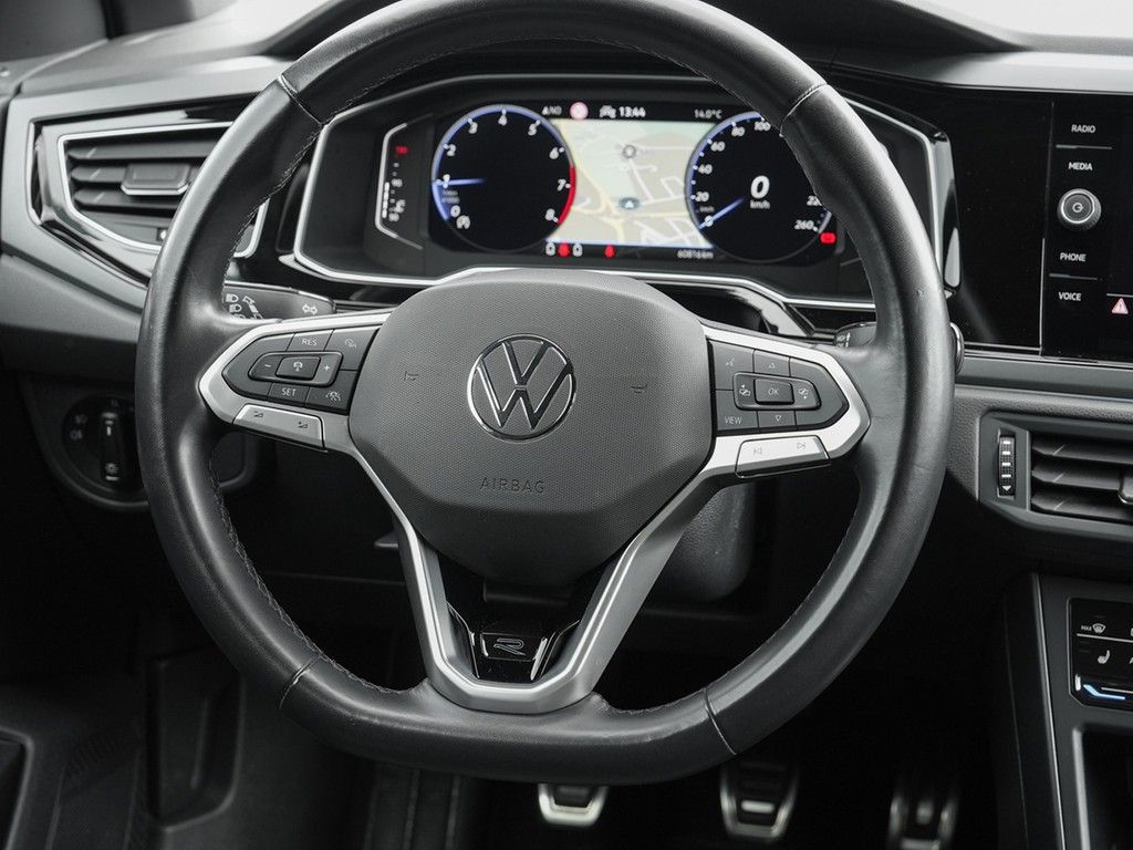 Volkswagen Taigo 1.0 TSI R-line - Samsaru's Car Outlet
