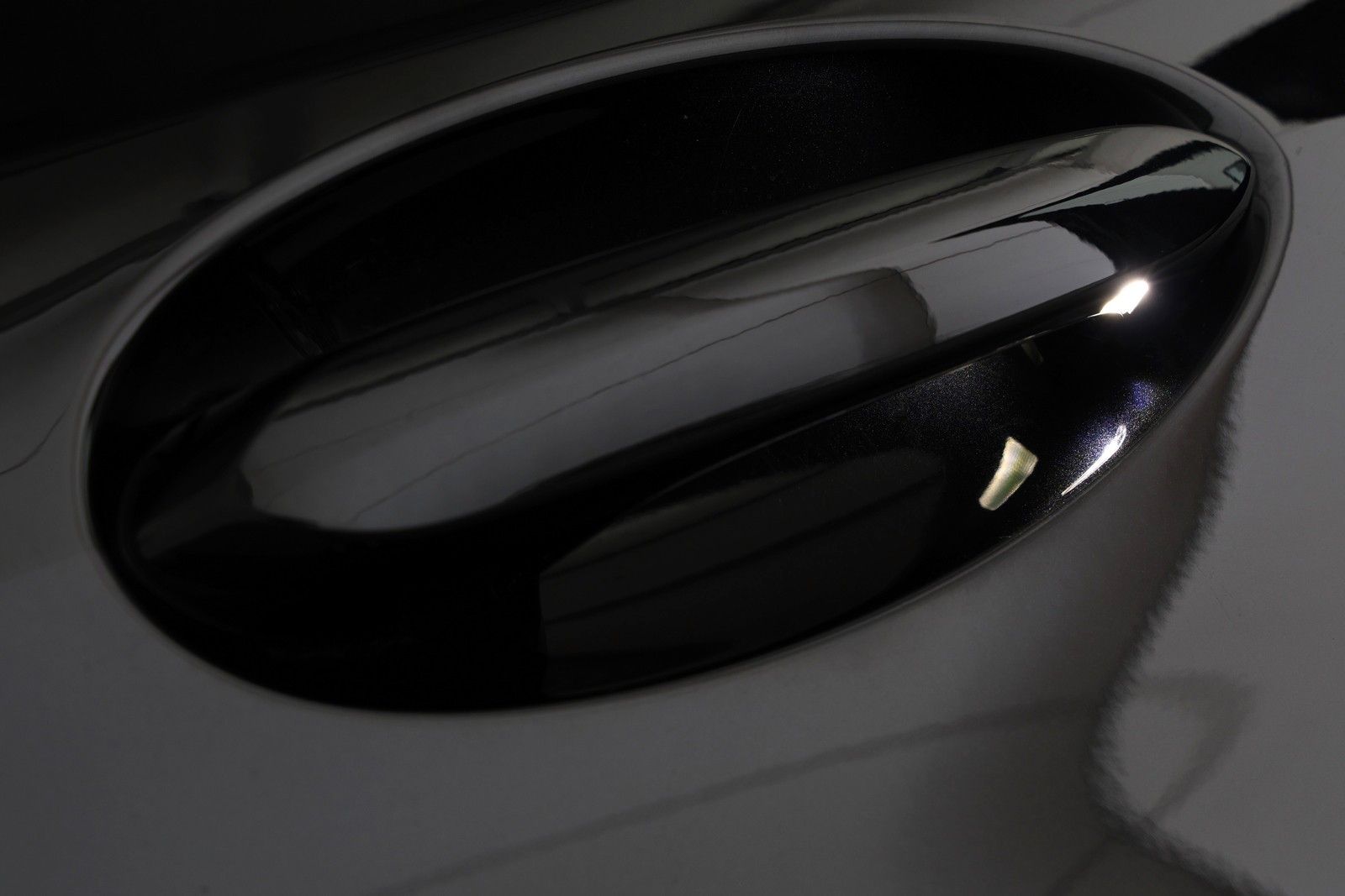 BMW 330d Touring Sport Line - Samsaru's Car Outlet
