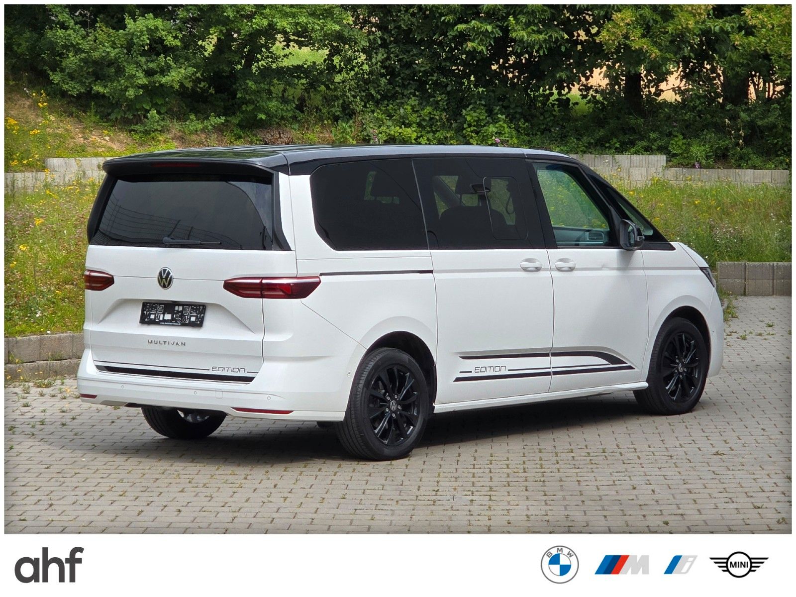 Volkswagen T7 Multivan EDITION LANG - Samsaru's Car Outlet
