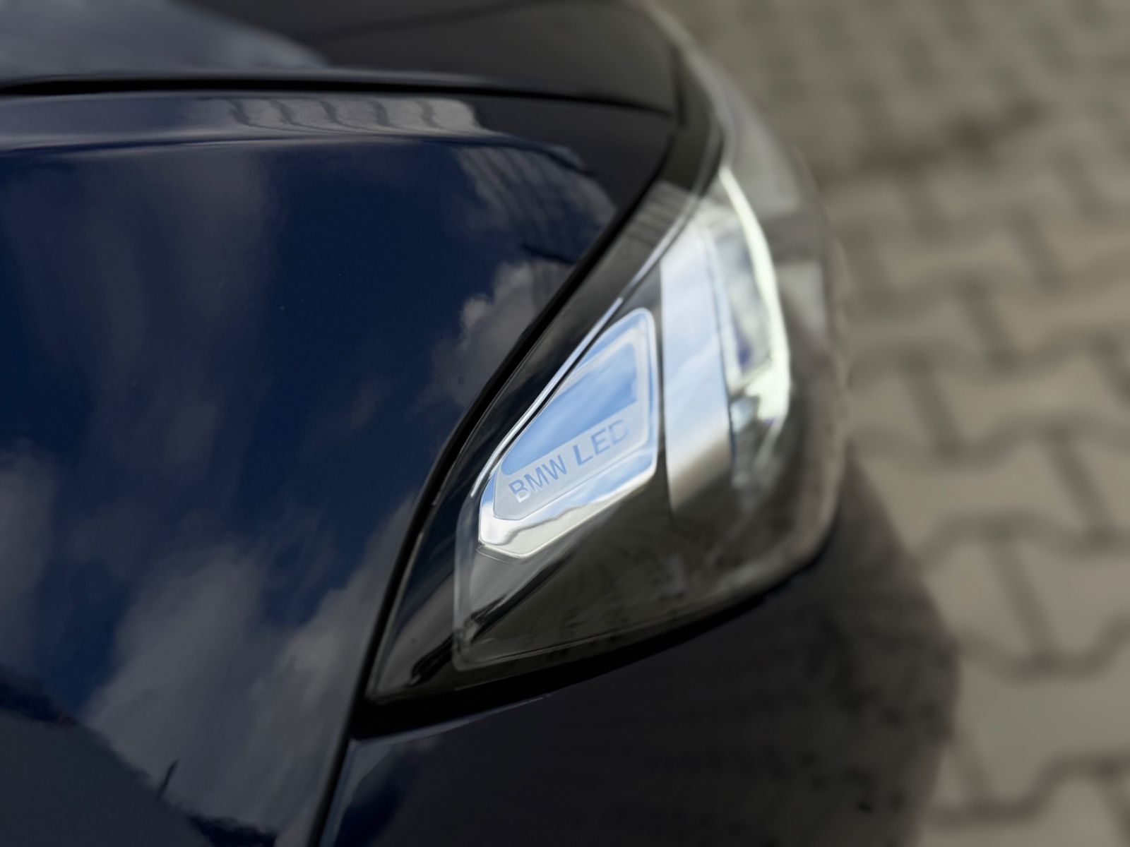 BMW 320d xD MSport/H&K/Sportsitze/GSD/Standhzg/Indiv