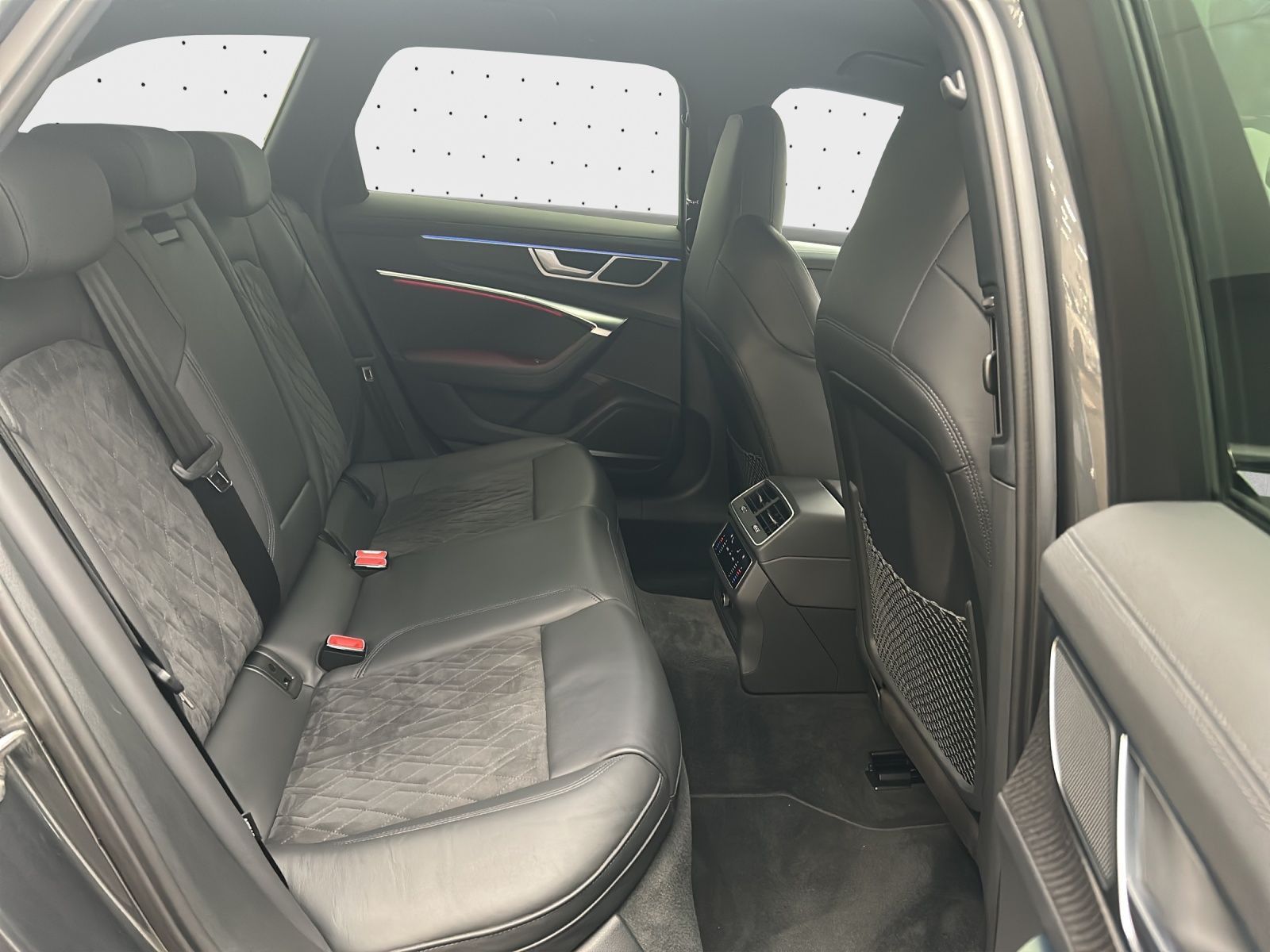 Audi RS 6 Avant*305km/h*Keramik*B&O*HUD*Laser*Virtual
