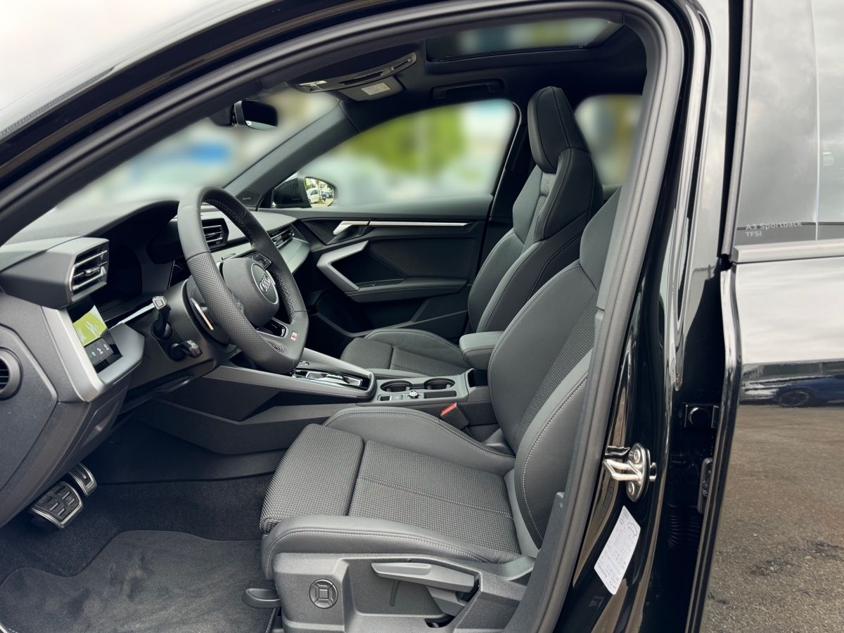 Audi A3 Sportback 35 TFSI S line - Samsaru's Car Outlet
