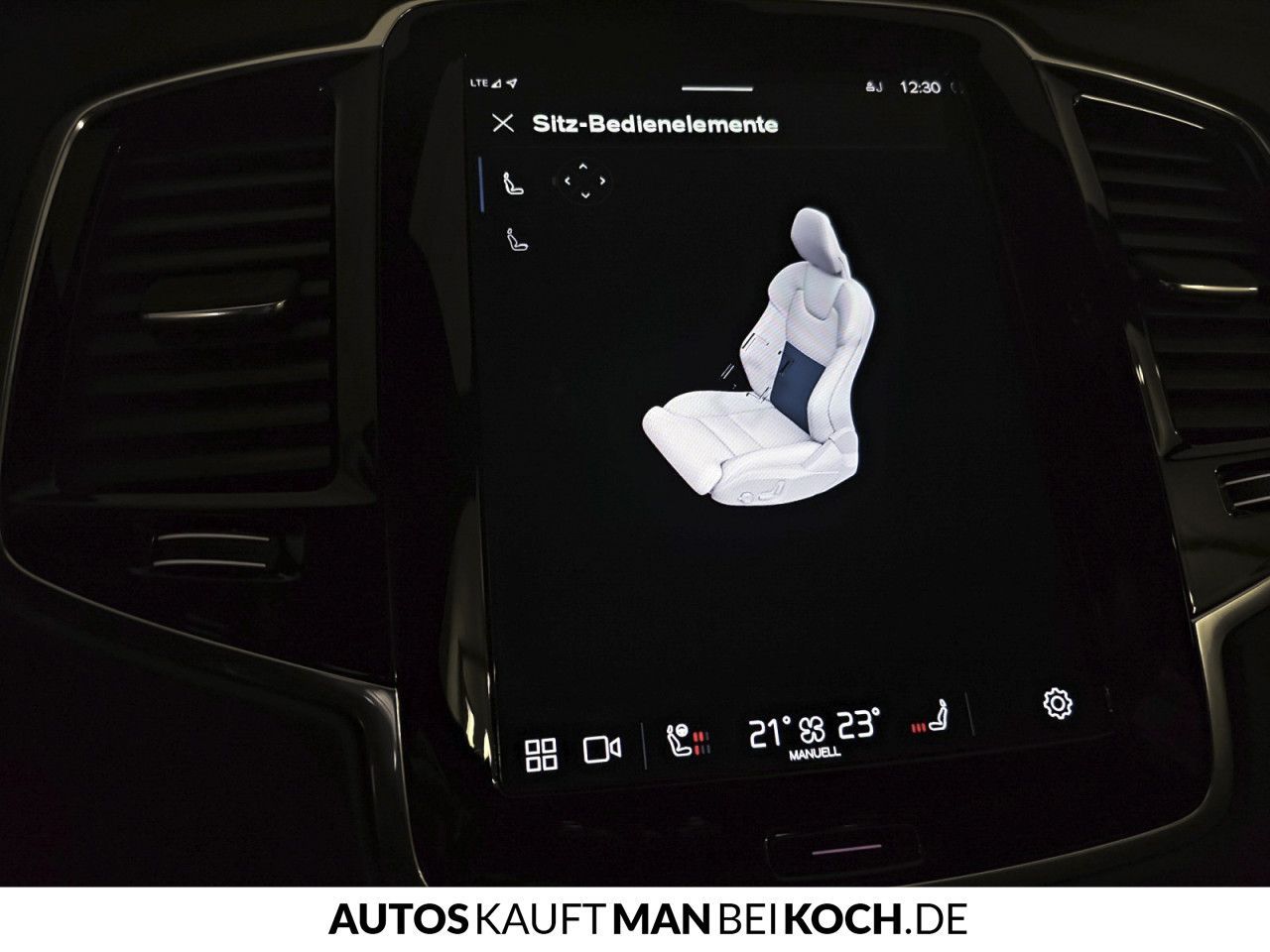 Volvo XC90 B5 AWD UltimateBright PANO AHK STHz 360 HUD