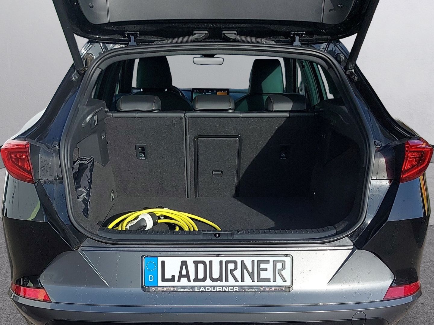 Cupra Formentor 1,4 e-HYBRID DSG LED NAVI KAMERA SHZ