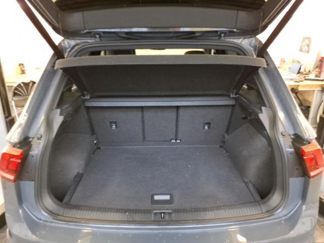 Volkswagen Tiguan 2.0 TDI R-Line 4M "Black Style" AHK*Pano