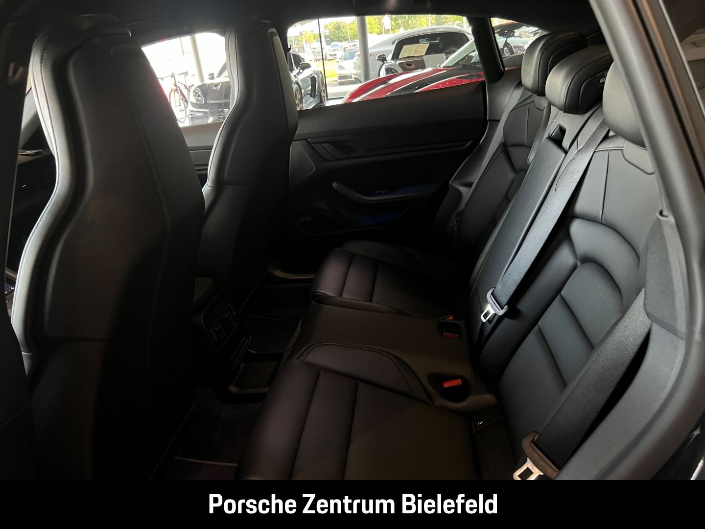 Porsche Taycan 4 Cross Turismo BOSE 20-Zoll Panoramadach