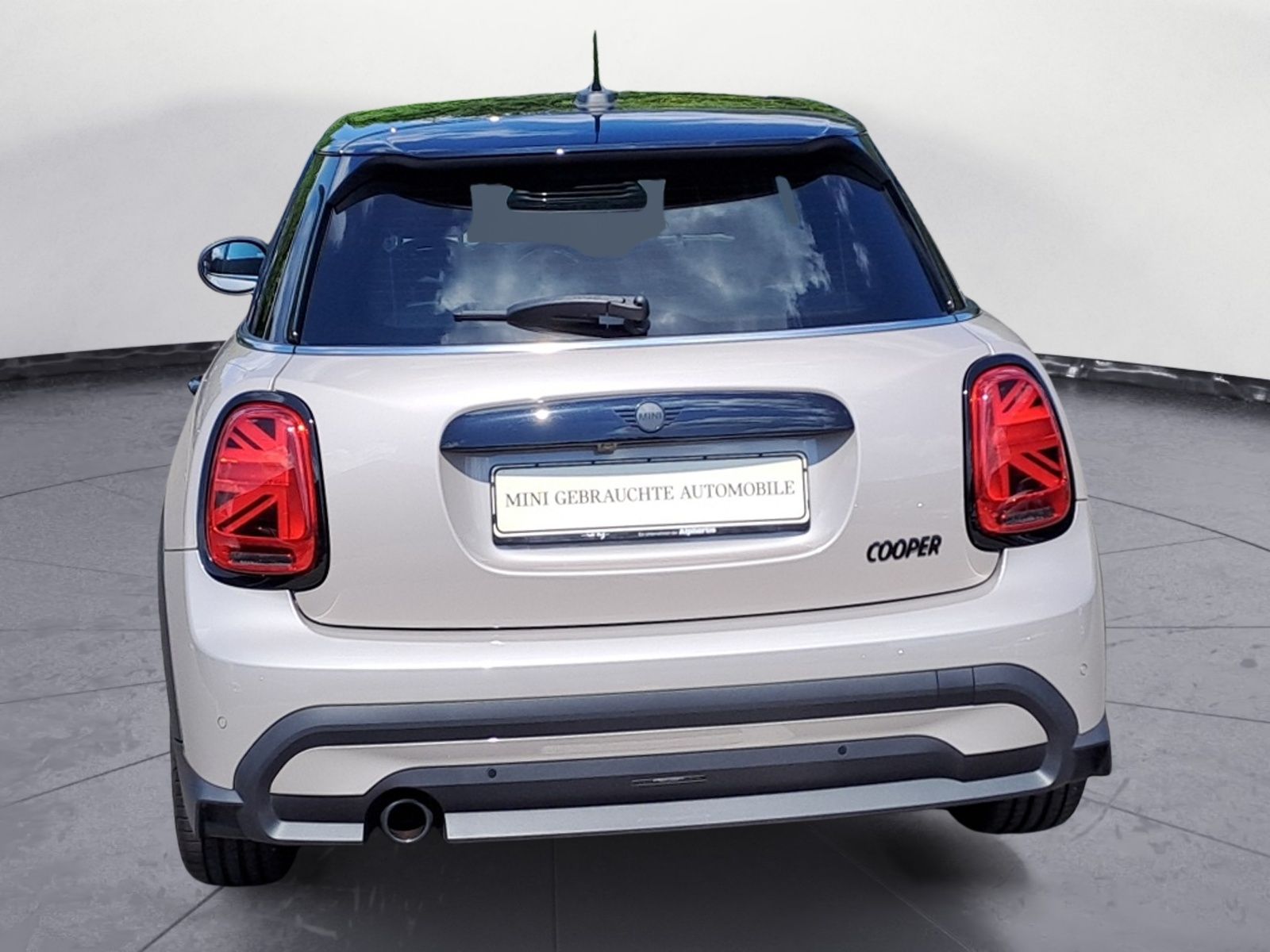 MINI Cooper Classic - Samsaru's Car Outlet