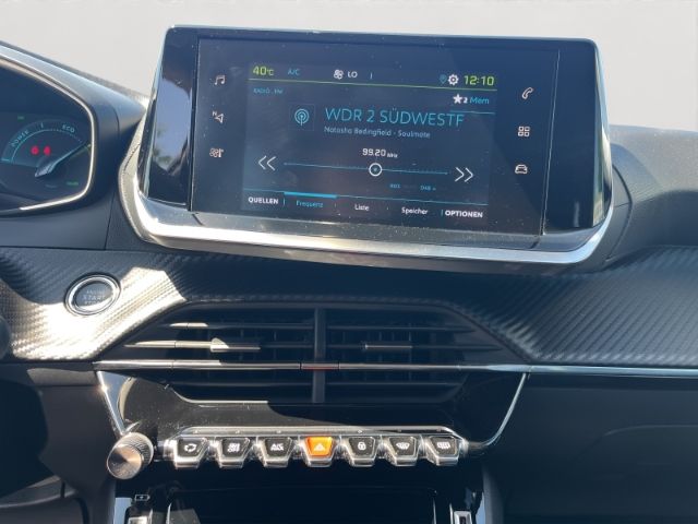 Peugeot 2008 e- Allure - Samsaru's Car Outlet