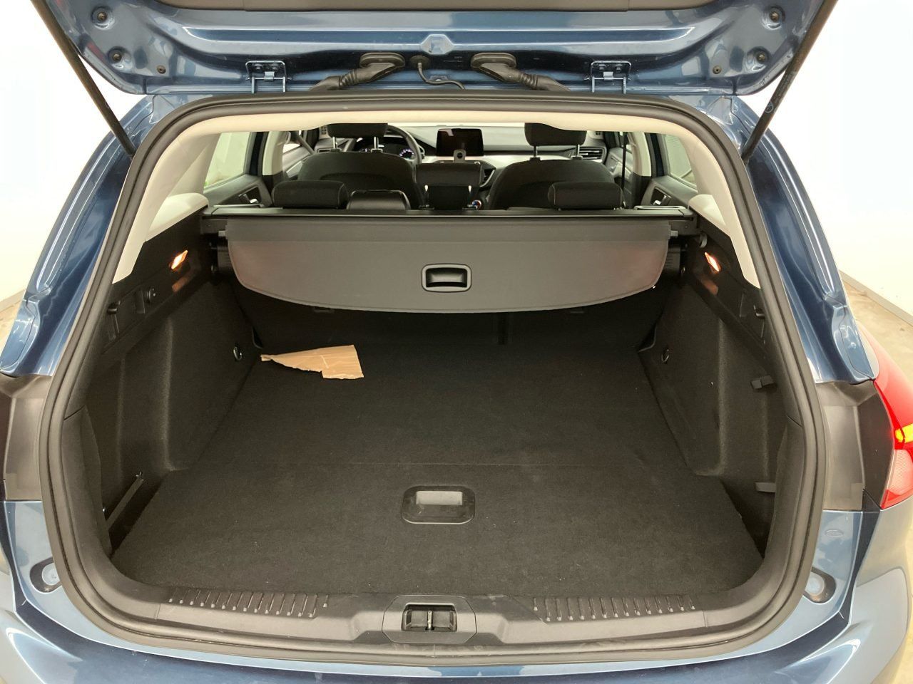 Ford Focus 2.0 EcoBlue Cool&Connect - Samsaru's Car Outlet