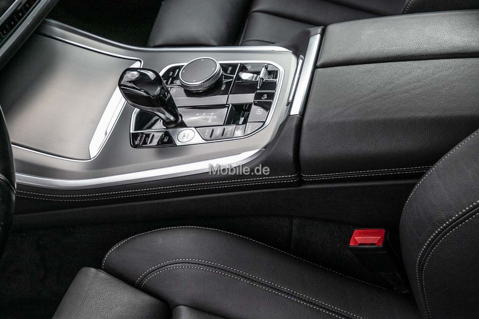 BMW X5 xDrive45e M Sport Autom Navi AHK 360 Adaptiv