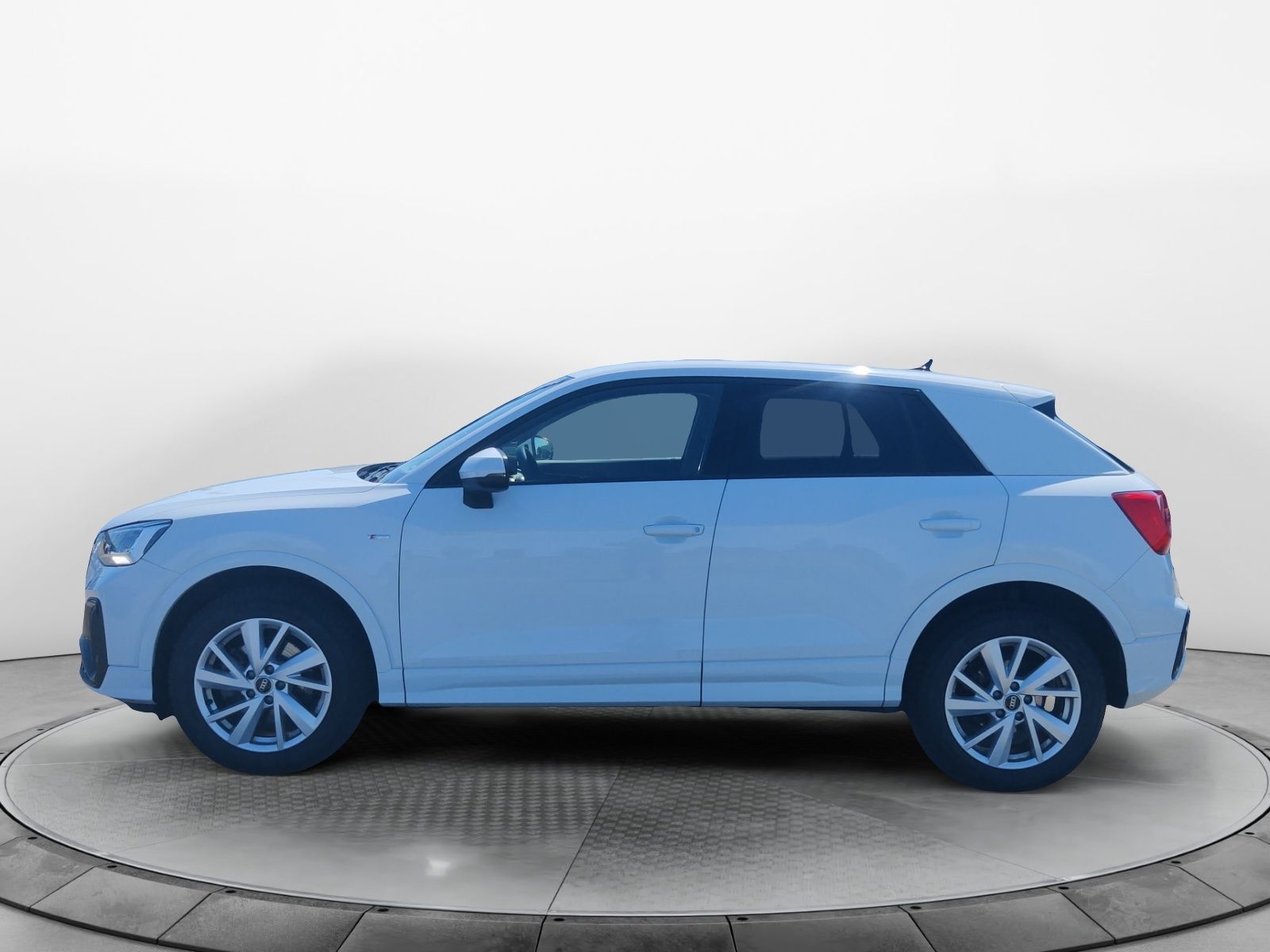 Audi Q2 40 TFSI q. S-Tronic S-Line, LED, AHK, ACC, Am