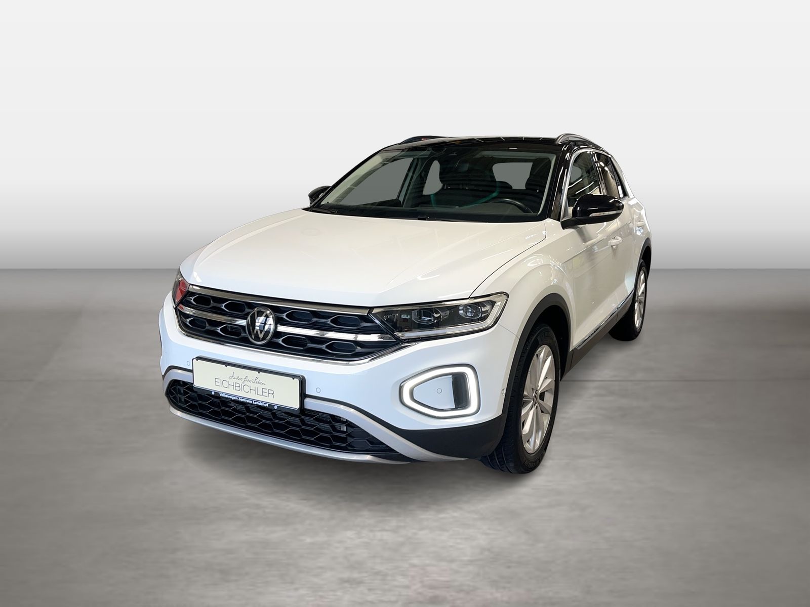 Volkswagen T-Roc 1.0 TSI Style - Samsaru's Car Outlet