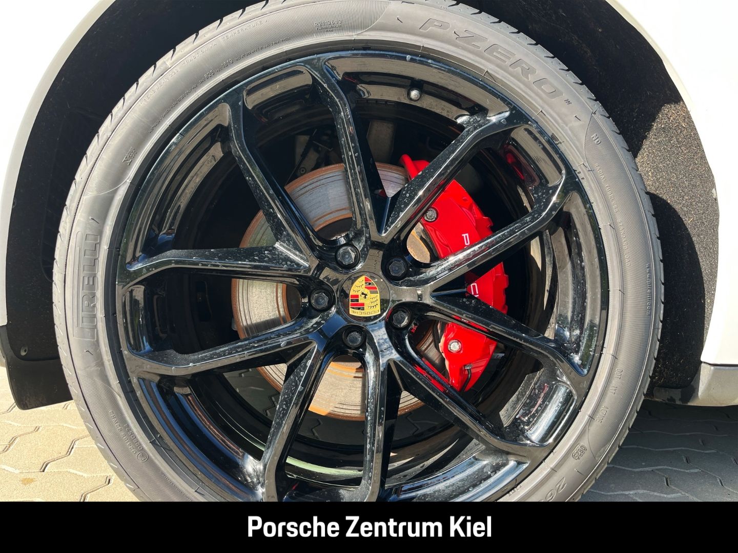 Porsche Macan S Standheizung BOSE Luftfederung 21-Zoll