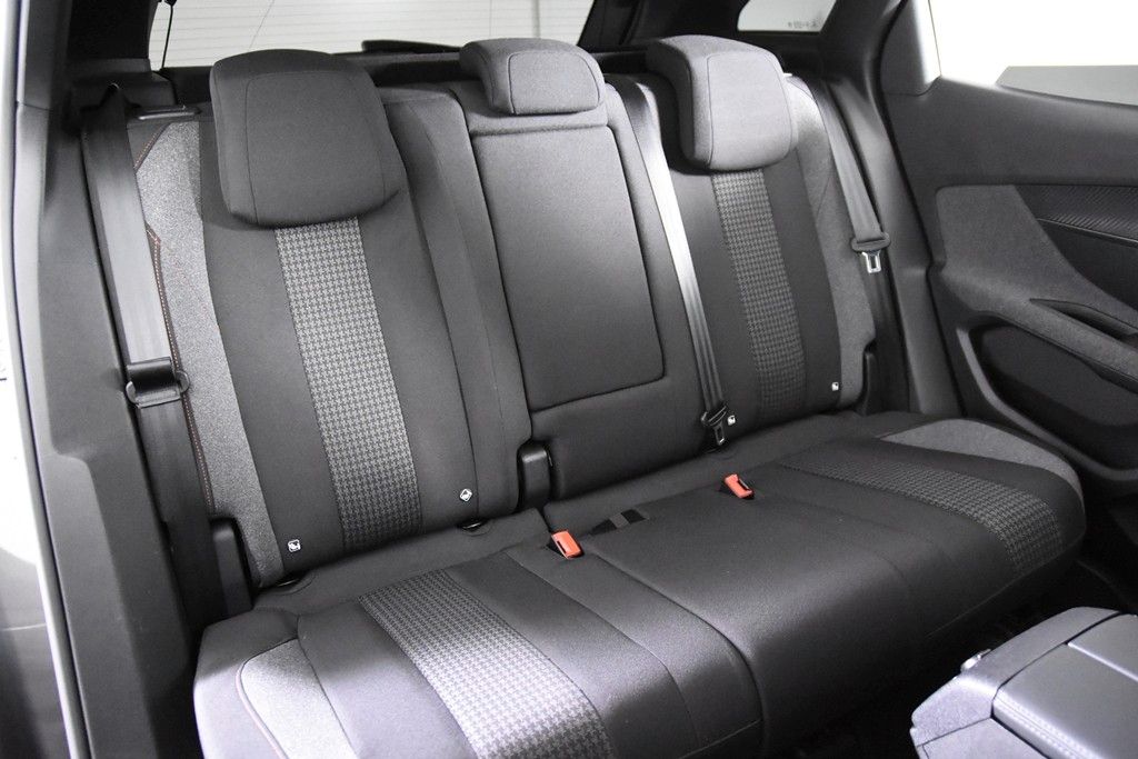 Peugeot 3008 Allure EAT 8 *Navi*Park ass.*