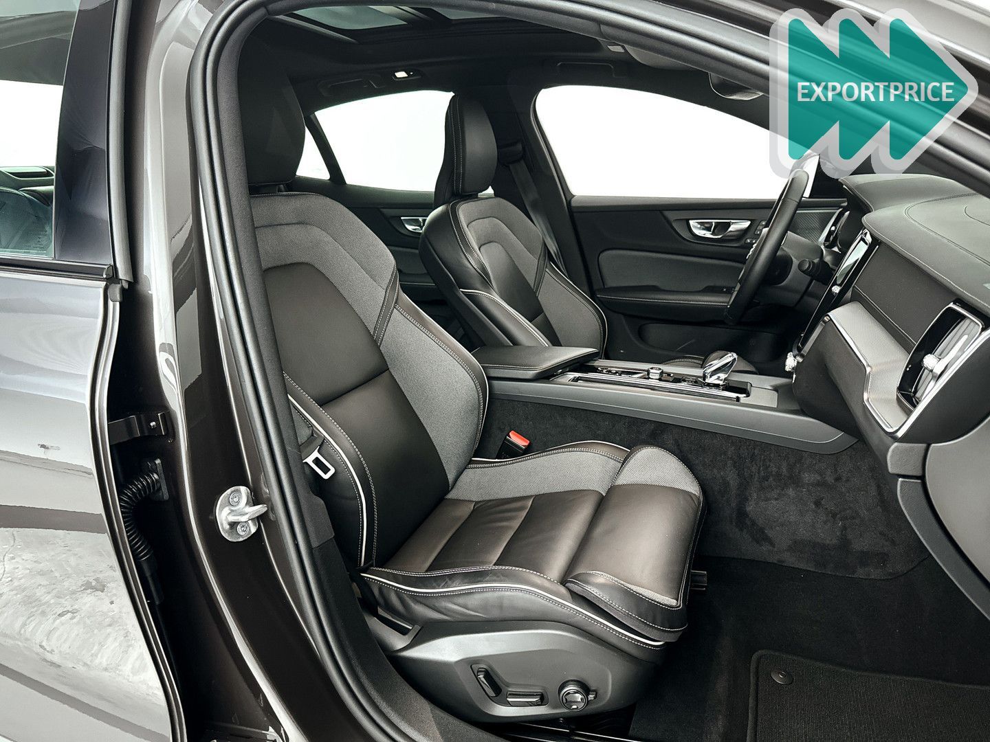 Volvo S60 B4 Aut. Ultimate Dark | panorama dach | 360º