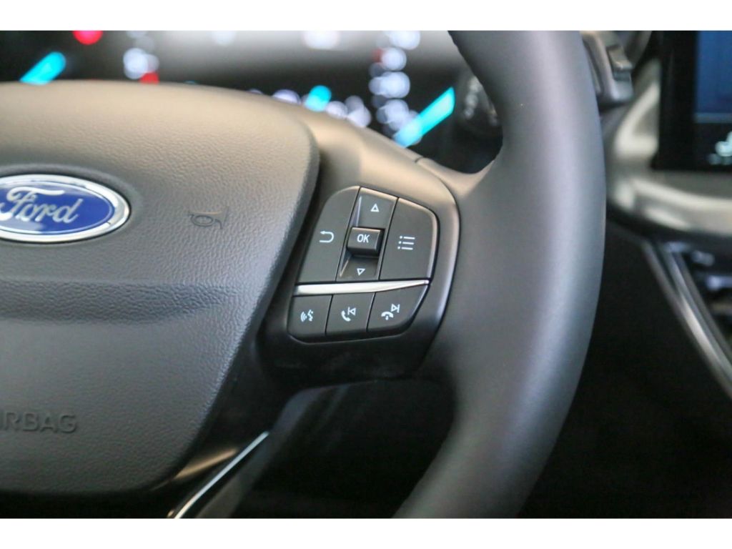 Ford Focus 1.5d Aut. Titanium Navi AHK ACC BLIS Kamer