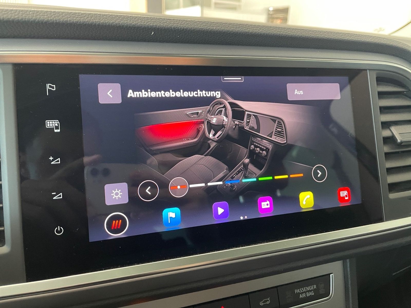Seat Ateca 2.0 TDI FR LED/NAVI/AHK/STAHZG/KAM/KESSY