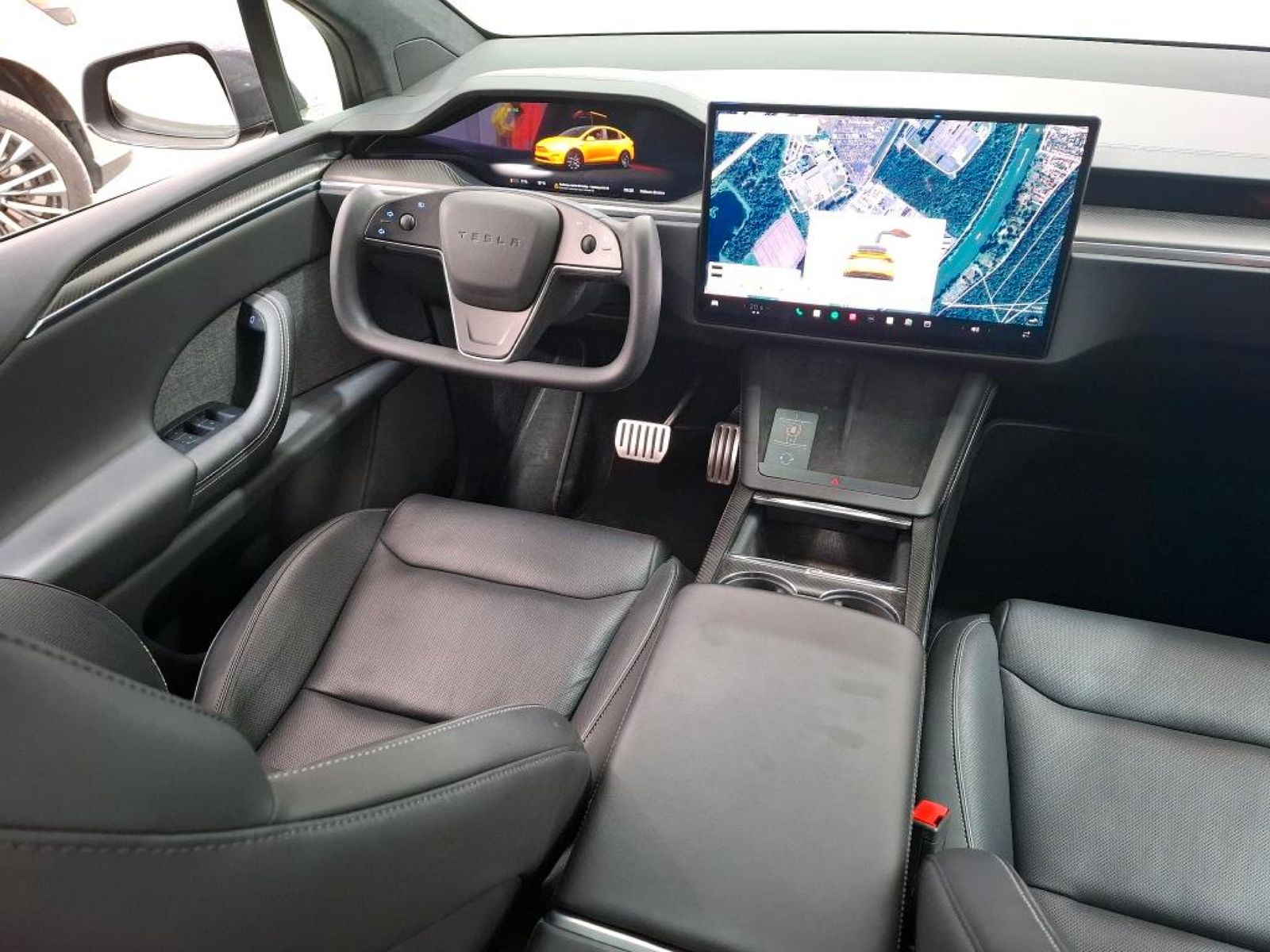 Tesla Model X Tri-Motor Plaid