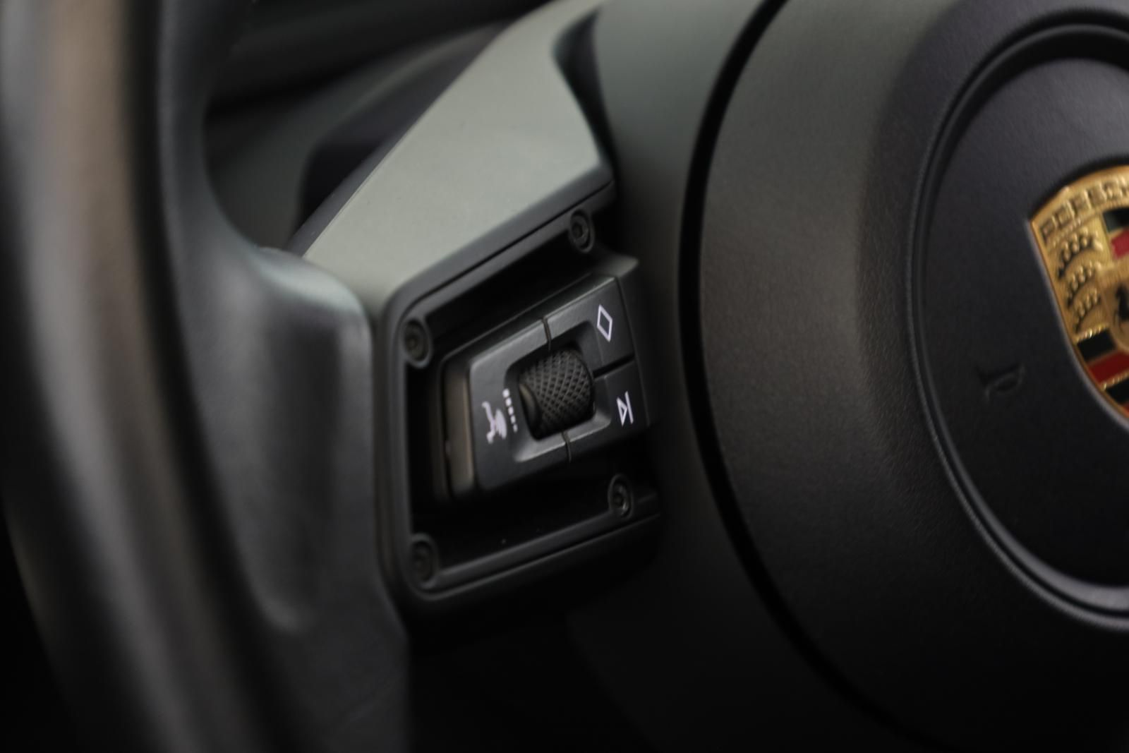 Porsche Cayenne Coupé BOSE Inno PASM 360 Sportabgas 22"