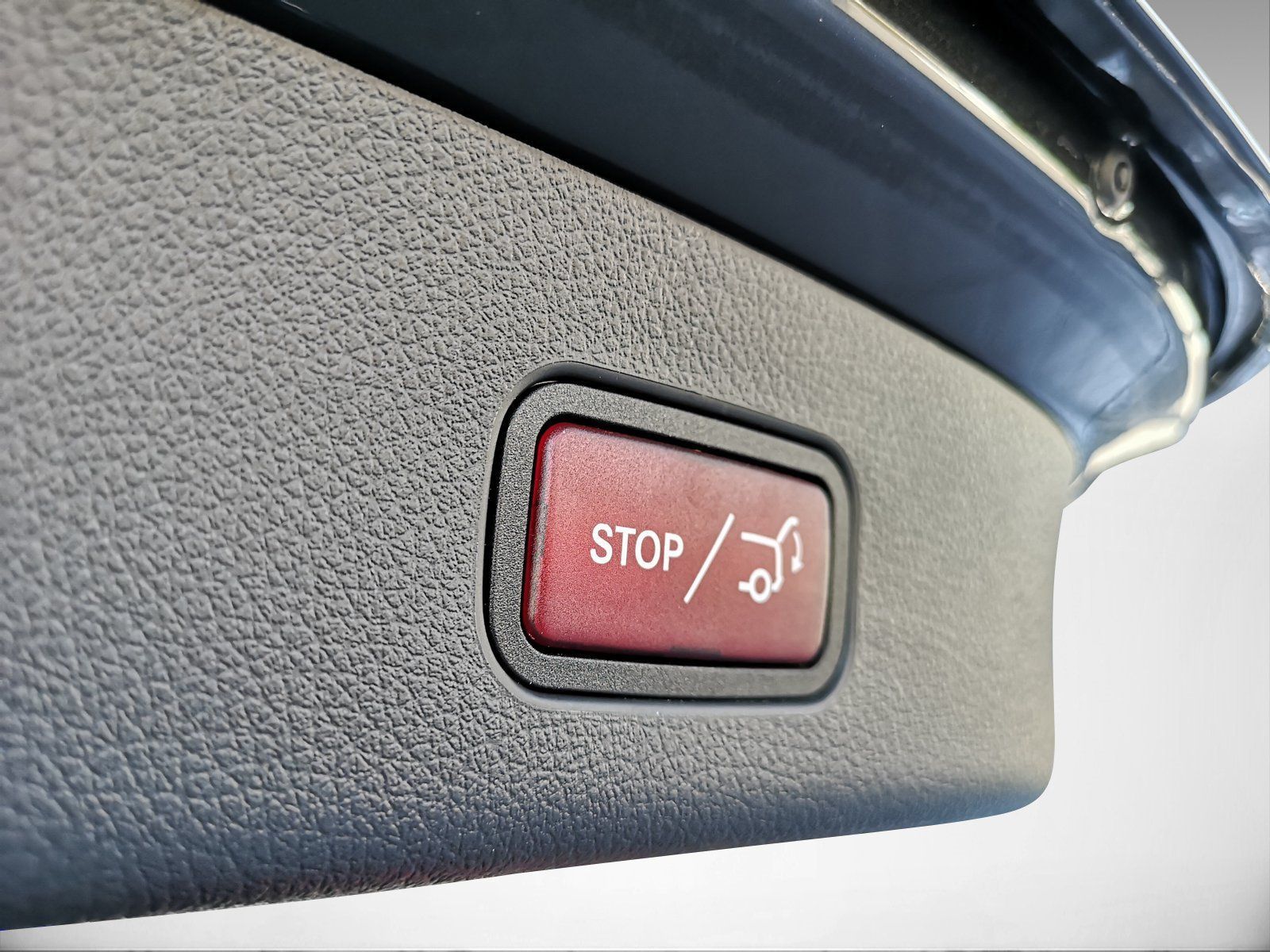 Mercedes-Benz GLC 200 4M Avantgarde Plus - Samsaru's Car Outlet