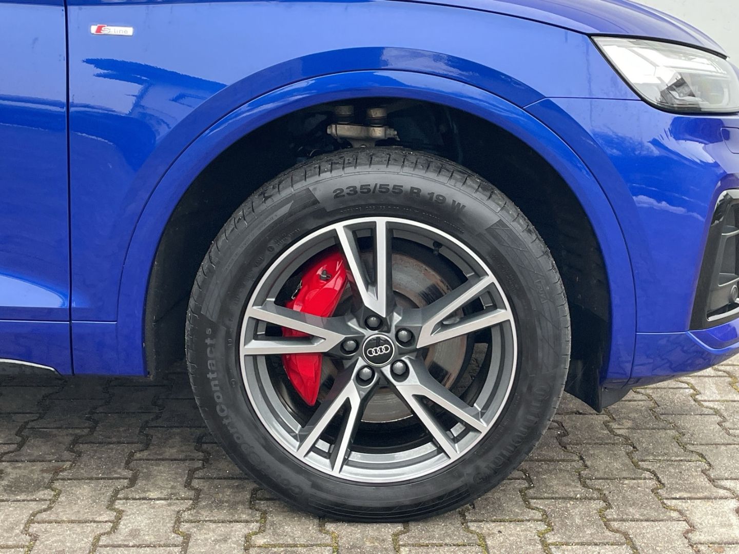 Audi Q5 55 TFSI e quattro S line AHK/HUD/Matrix/Navi/