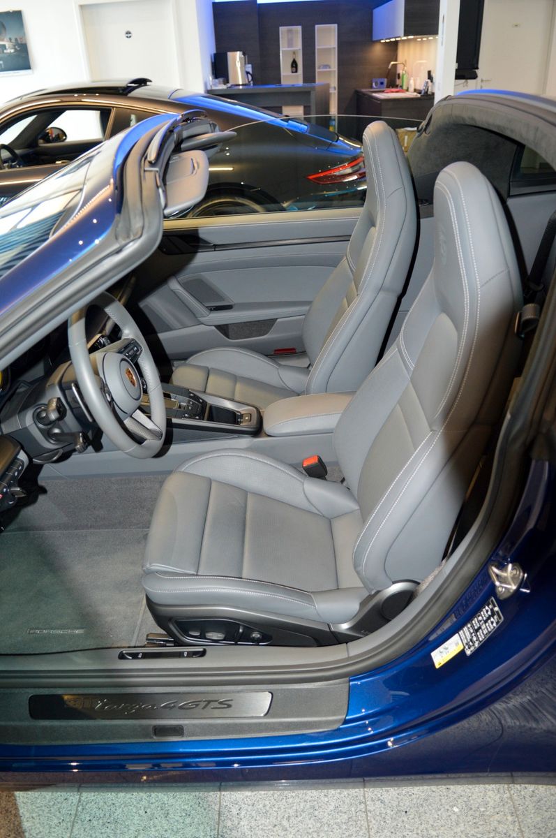 Porsche 992 Targa 4 GTS / LIFT / Matrix / Ganzleder