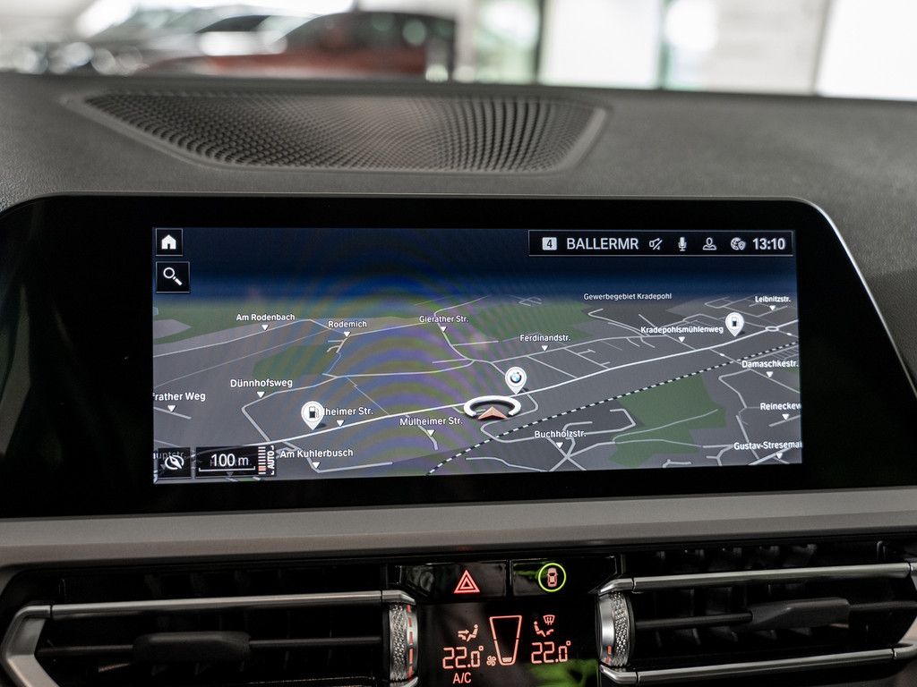 BMW 320i Touring Advantage - Samsaru's Car Outlet