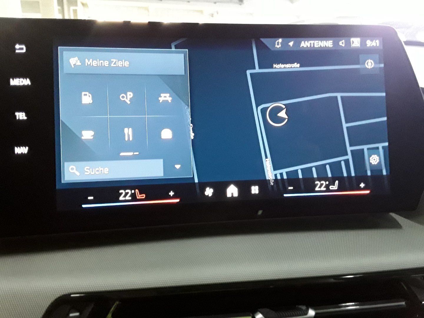 BMW X1 xDrive20d - Samsaru's Car Outlet